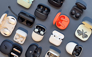 Wireless earbuds- New Year gifts for clients