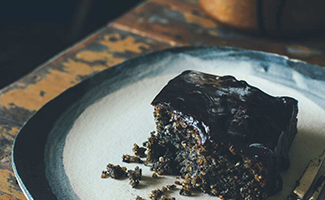 Black Sesame Cakes