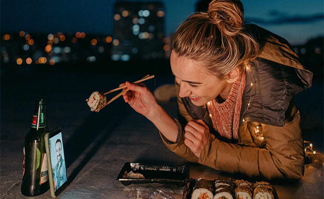 Celebrate Valentine’s Day Even If You’re Long-Distance