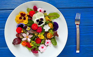 Edible Flowers and Floral Flavours for 2025