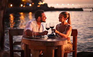 Go on a Thoughtfully Planned Romantic Date