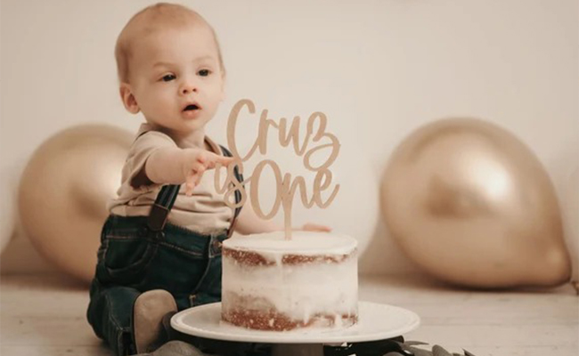 Simple 1st Birthday Cake Designs