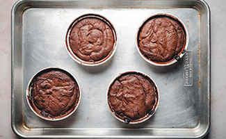 perfect molten chocolate lava cake
