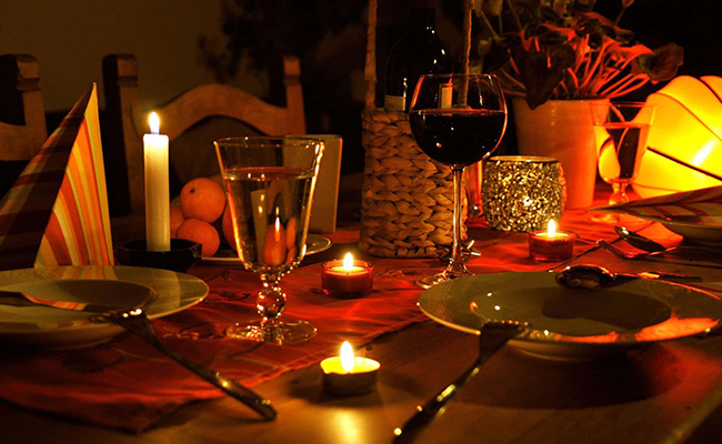 Plan a Candlelight Dinner at Home