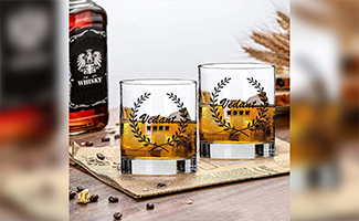 Customised Whiskey Glass Set
