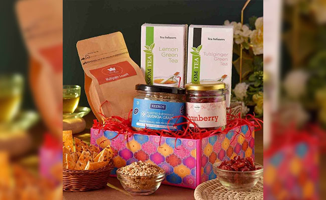 Timeless Tea & Treats Hamper