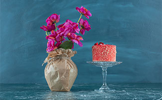 Cake and Flower Combo Cake and Flower Combo