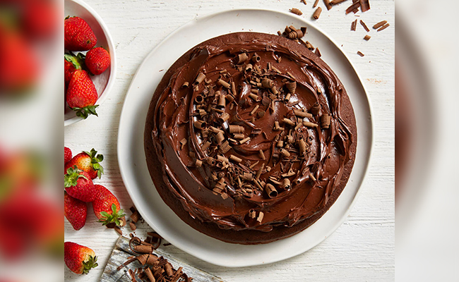 Artistic Chocolate Cake-Desktop