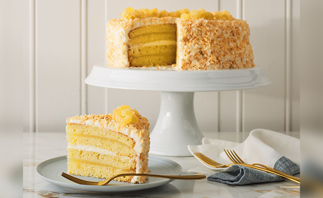 Tropical Pineapple Cake-Desktop