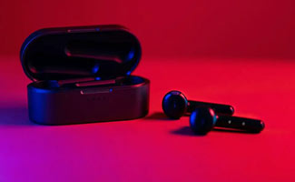 wireless earbuds