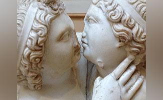 Kiss Day History