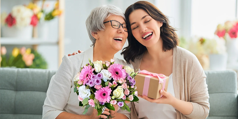 how to choose flowers for mom