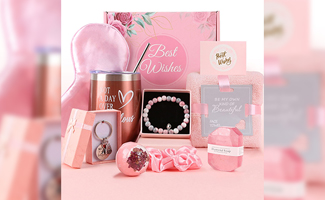 Thoughtful customised gifts for women