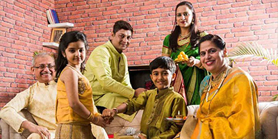 Gifting Guide for Bhaiya, Bhabhi & Bhatija