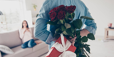 Rose Day 2025: Date, History, and Significance